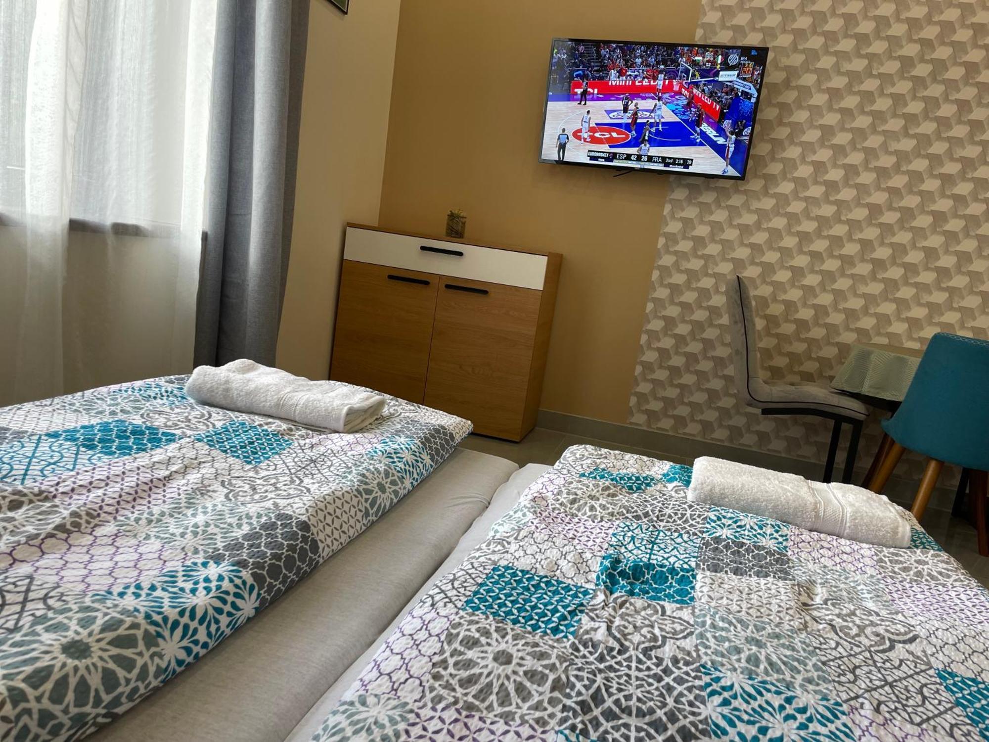 Kovacs Apartmanhaz Kiskunhalas Room photo