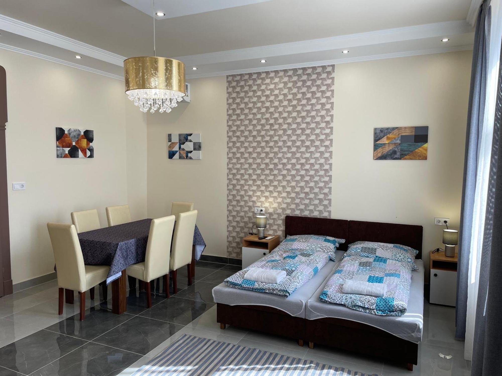 Kovacs Apartmanhaz Kiskunhalas Room photo